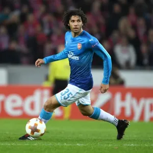 Mohamed Elneny: Arsenal's Midfield Maestro Shines in UEFA Europa League Clash Against 1. FC Koln (2017) Mohamed Elneny: Arsenal's Midfield Maestro Shines in UEFA Europa League Clash Against 1. FC Koln (2017)