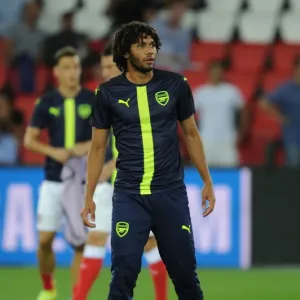 Mohamed Elneny Gears Up for Paris Saint-Germain vs Arsenal UCL Showdown, 2016