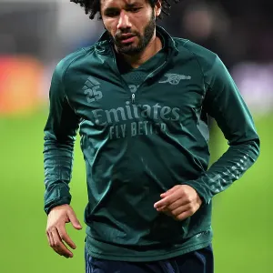 Mohamed Elneny Prepares for Arsenal's Champions League Clash against PSV Eindhoven (2023-24) Mohamed Elneny Prepares for Arsenal's Champions League Clash against PSV Eindhoven (2023-24)