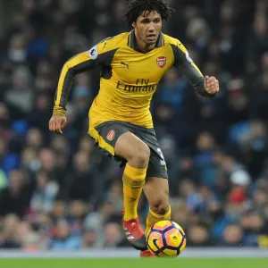 Mohamed Elneny vs Manchester City: Premier League Battle at Etihad Stadium (Arsenal 1-2) Mohamed Elneny vs Manchester City: Premier League Battle at Etihad Stadium (Arsenal 1-2)