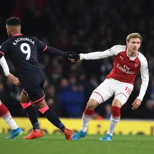 Monreal vs Kachunga: Intense Battle at Emirates Stadium (Arsenal v Huddersfield Town, 2017-18) Monreal vs Kachunga: Intense Battle at Emirates Stadium (Arsenal v Huddersfield Town, 2017-18)