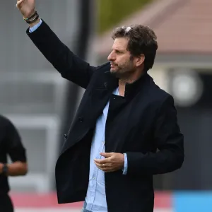 Montemurro Leads Arsenal Women Past Aston Villa in FA WSL Match Amid Empty Stands (2020-21) Montemurro Leads Arsenal Women Past Aston Villa in FA WSL Match Amid Empty Stands (2020-21)