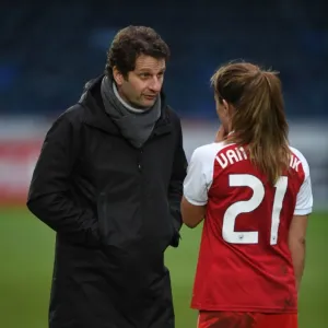 Montemurro and van de Donk: Arsenal Ladies Celebrate Victory over Reading FC Montemurro and van de Donk: Arsenal Ladies Celebrate Victory over Reading FC