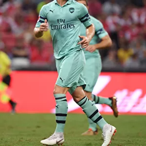 Mustafi Stands Firm: Arsenal vs. Paris Saint-Germain in 2018 International Champions Cup
