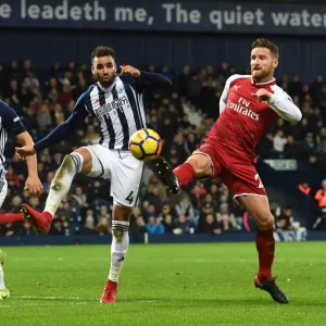 Mustafi vs. Robson-Kanu: A Battle in the Premier League Clash Between West Bromwich Albion and Arsenal