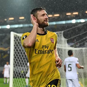 Mustafi's Game-Winning Goal: Arsenal Triumphs in Europa League Clash vs. Vitoria Guimaraes