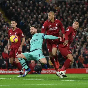 Mustafi's Tussle: Fabinho and Firmino vs Arsenal's Defender (2018-19)