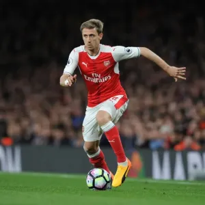 Nacho Monreal (Arsenal). Arsenal 3: 0 West Ham United. Premier League. Emirates Stadium Nacho Monreal (Arsenal). Arsenal 3: 0 West Ham United. Premier League. Emirates Stadium