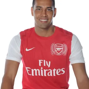 New Signing Andre Santos Joins Arsenal Training Ahead of Premier League Debut
