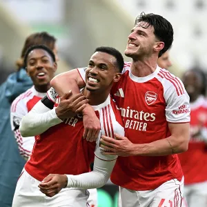 Newcastle United v Arsenal - Premier League Newcastle United v Arsenal - Premier League
