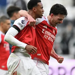 Newcastle United v Arsenal - Premier League Newcastle United v Arsenal - Premier League