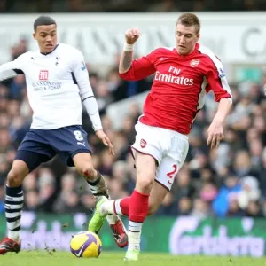 Nicklas Bendtner (Arsenal) Jermaine Jenas (Tottenham)