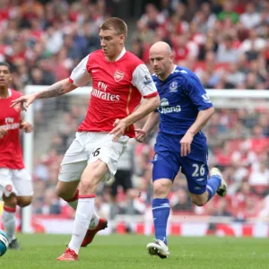 Nicklas Bendtner (Arsenal) Lee Carsley (Everton)