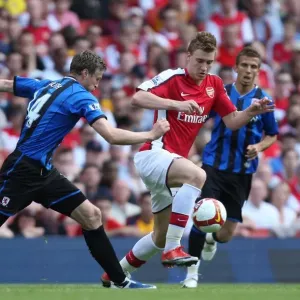 Nicklas Bendtner (Arsenal) Robert Huth (Middlesbrough) Nicklas Bendtner (Arsenal) Robert Huth (Middlesbrough)
