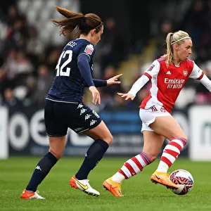 Nobbs vs. Corsie: A FA WSL Rivalry Unfolds - Arsenal Women vs. Aston Villa Women: Intense Battle on the Field