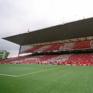 The North bank at the end of the match. Arsenal 4: 2 Wigan Athletic