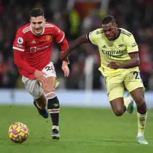 Nuno Tavares vs Diogo Dalot: A Clash at Old Trafford - Premier League 2020-21: Manchester United vs Arsenal Nuno Tavares vs Diogo Dalot: A Clash at Old Trafford - Premier League 2020-21: Manchester United vs Arsenal