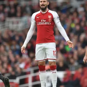 Olivier Giroud: In Action for Arsenal Against Swansea City (2017-18) Olivier Giroud: In Action for Arsenal Against Swansea City (2017-18)