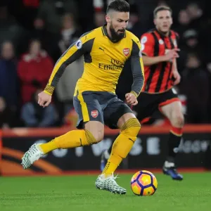 Olivier Giroud (Arsenal). AFC Bournemouth 3: 3 Arsenal. The Vitality Stadium, Bournemouth