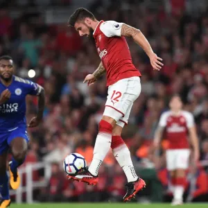Olivier Giroud (Arsenal). Arsenal 4: 3 Leicester City. Premier League. Emirates Stadium Olivier Giroud (Arsenal). Arsenal 4: 3 Leicester City. Premier League. Emirates Stadium