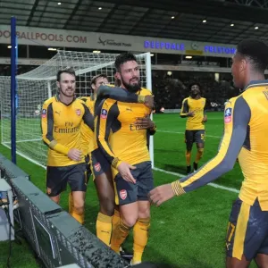 Olivier Giroud celebrates scoring Arsenals 2nd goal with Aaron Ramsey and Alex Iwobi