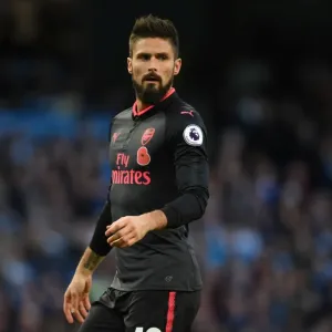 Olivier Giroud Faces Manchester City: Arsenal vs. Manchester City, Premier League 2017-18 Olivier Giroud Faces Manchester City: Arsenal vs. Manchester City, Premier League 2017-18