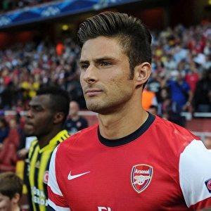 Olivier Giroud Scores for Arsenal Against Fenerbahce in 2013-14 UEFA Champions League Play-offs