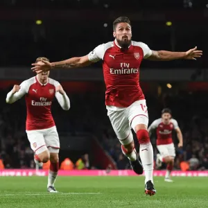 Olivier Giroud's Brace: Arsenal's Dominance Over Leicester City (2017-18)