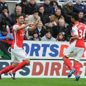 Olivier Giroud's Stunner: Arsenal's First Goal vs. Newcastle United (2015)