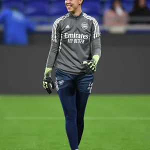 Arsenal Women Prints: Olympic Lyonnais v Arsenal Women 2022-23