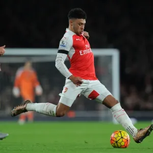 Oxlade-Chamberlain Shines: Arsenal's Victory Over Bournemouth (December 2015)