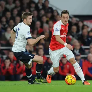 Ozil vs. Dier: Intense Rivalry Unfolds - Arsenal vs. Tottenham (2015-16) Ozil vs. Dier: Intense Rivalry Unfolds - Arsenal vs. Tottenham (2015-16)