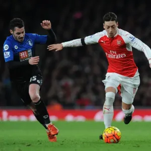 Ozil vs Smith: Arsenal vs Bournemouth Clash in Premier League (December 2015)