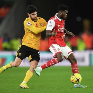 Partey vs Guedes: Intense Battle in Wolverhampton Wanderers vs Arsenal FC Premier League Clash