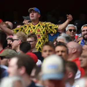 Passionate Arsenal Fans: Arsenal vs. Everton (2021-22) at Emirates Stadium, London