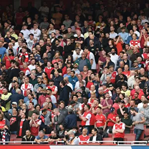 Passionate Clash of Colors: Arsenal vs Chelsea, Premier League 2021-22, Emirates Stadium