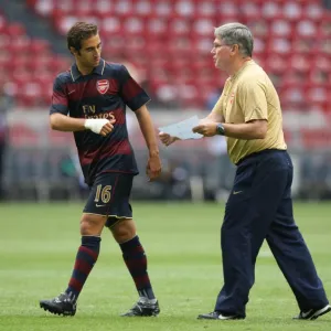 Pat Rice Arsenal Assistant Manager give Mathieu Flamini