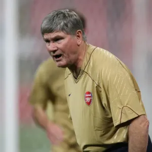 Pat Rice (Arsenals Assistant Manager) Pat Rice (Arsenals Assistant Manager)