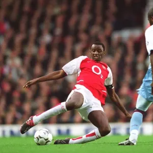 Patrick Vieira (Arsenal) Ian Taylor (Aston Villa) Patrick Vieira (Arsenal) Ian Taylor (Aston Villa)