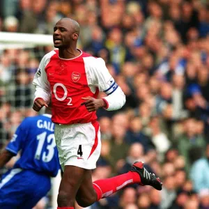 Patrick Vieira celebrates scoring Arsenals 1st goal