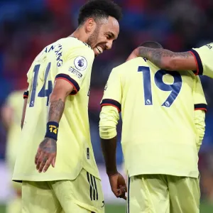 Pepe and Aubameyang Celebrate Arsenal's Winning Goals Against Crystal Palace (2020-21)