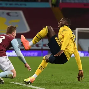 Pepe Foul: Aston Villa vs. Arsenal, Premier League 2019-2020