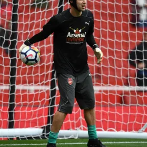 Petr Cech (Arsenal). Arsenal 2: 0 Brighton & Hove Albion. Premier League. Emirates Stadium Petr Cech (Arsenal). Arsenal 2: 0 Brighton & Hove Albion. Premier League. Emirates Stadium