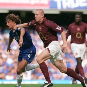 Philippe Senderos (Arsenal) Hernan Crespo (Chelsea). Chelsea 1: 0 Arsenal Philippe Senderos (Arsenal) Hernan Crespo (Chelsea). Chelsea 1: 0 Arsenal