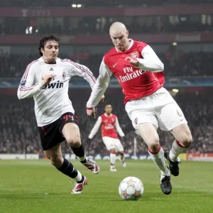 Philippe Senderos (Arsenal) Massimo Oddo (Milan) Philippe Senderos (Arsenal) Massimo Oddo (Milan)