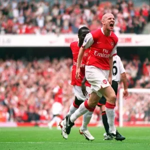 Philippe Senderos Print - Arsenal vs Sunderland 2007 Philippe Senderos Print - Arsenal vs Sunderland 2007