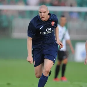 Philippe Senderos Dominant Performance: Arsenal Crushes Szombathelyi 5-0 in Pre-Season Friendly, July 2009 Philippe Senderos Dominant Performance: Arsenal Crushes Szombathelyi 5-0 in Pre-Season Friendly, July 2009