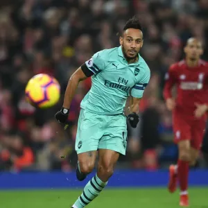 Pierre-Emerick Aubameyang Faces Liverpool: Premier League Showdown (December 2018)