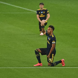 Pierre-Emerick Aubameyang Kneels: Manchester City vs. Arsenal - Premier League 2019-20 Showdown