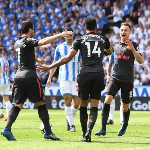 Pierre-Emerick Aubameyang's Goal Celebration: Huddersfield Town vs. Arsenal, Premier League 2017-18 Pierre-Emerick Aubameyang's Goal Celebration: Huddersfield Town vs. Arsenal, Premier League 2017-18
